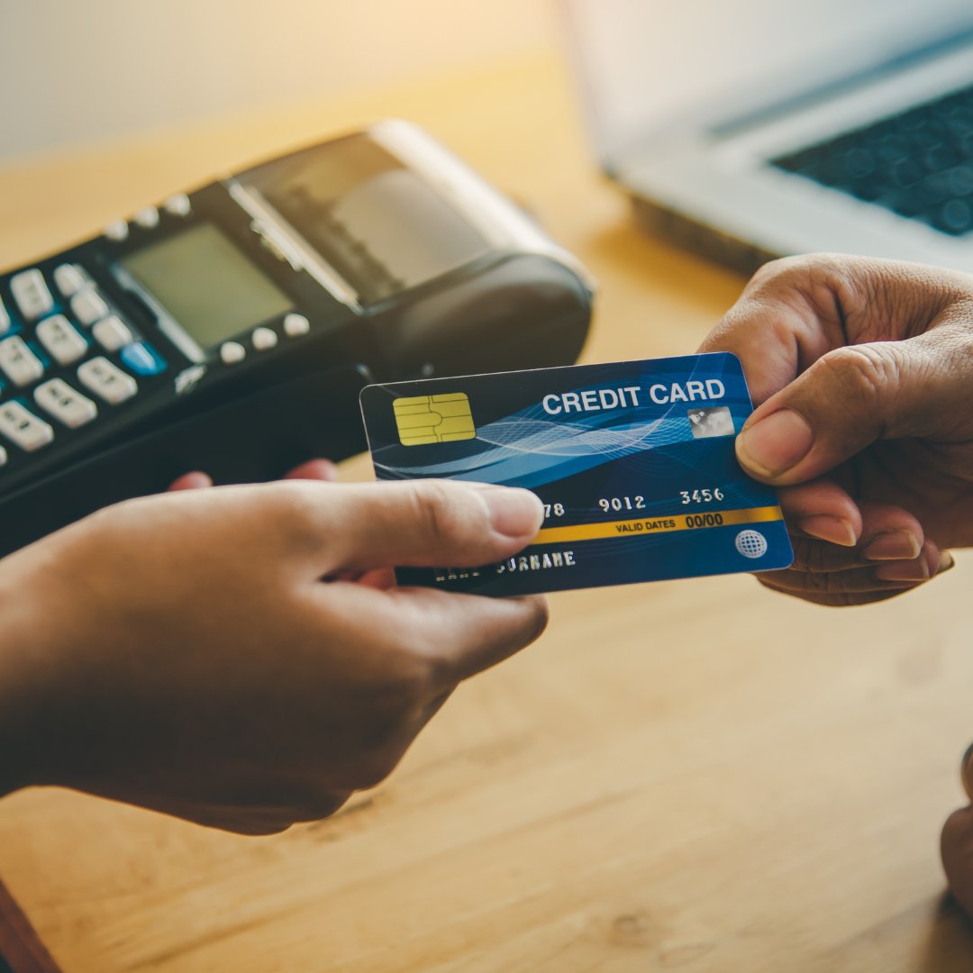 Cash discount pricing at the register